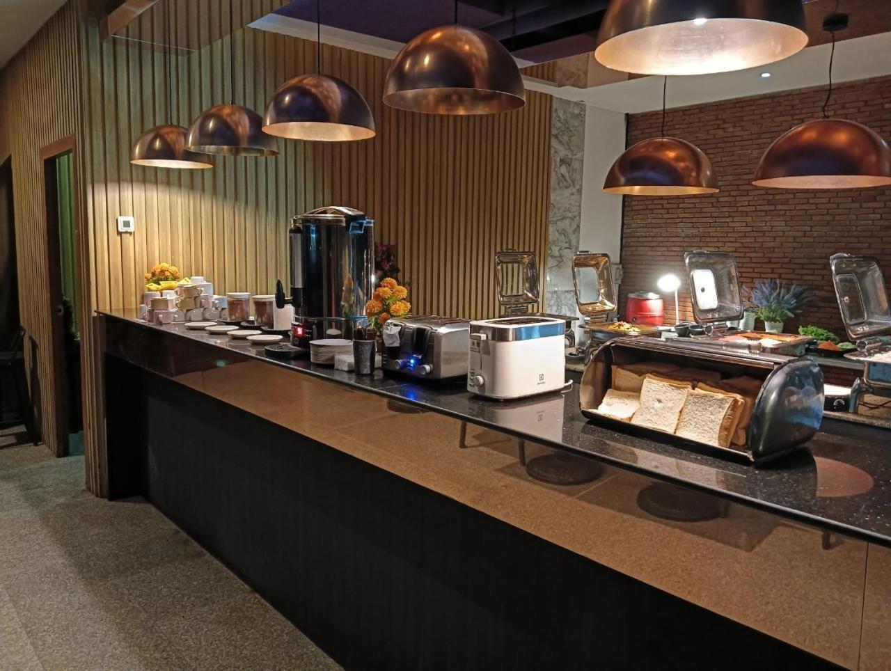 Cbd 2 Hotel Surat Thani Zewnętrze zdjęcie