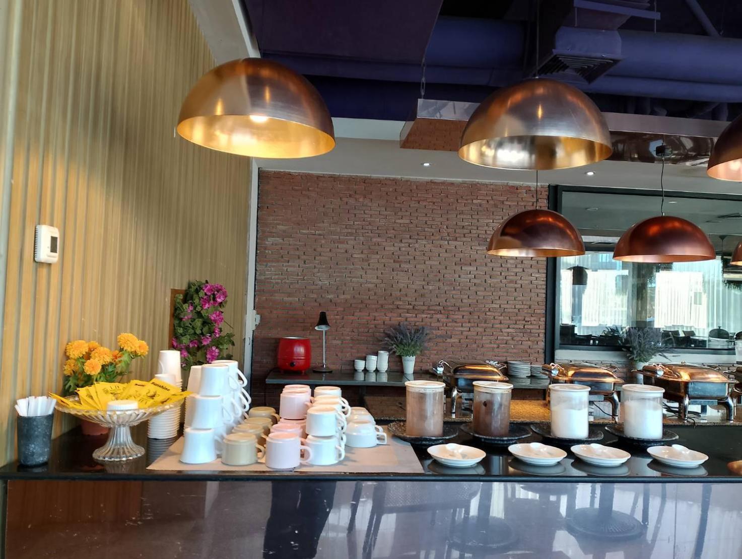Cbd 2 Hotel Surat Thani Zewnętrze zdjęcie